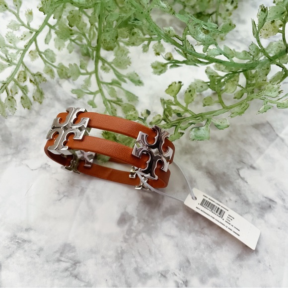 TORY BURCH - Serif Brown Bracelet - Picture 4 of 7